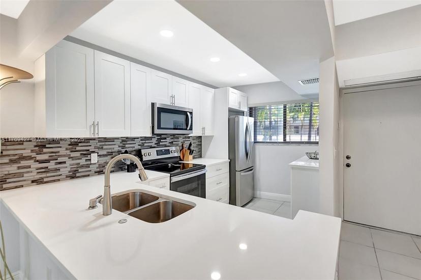 Picture of 3605 S Ocean Blvd # 210, South Palm Beach FL 33480