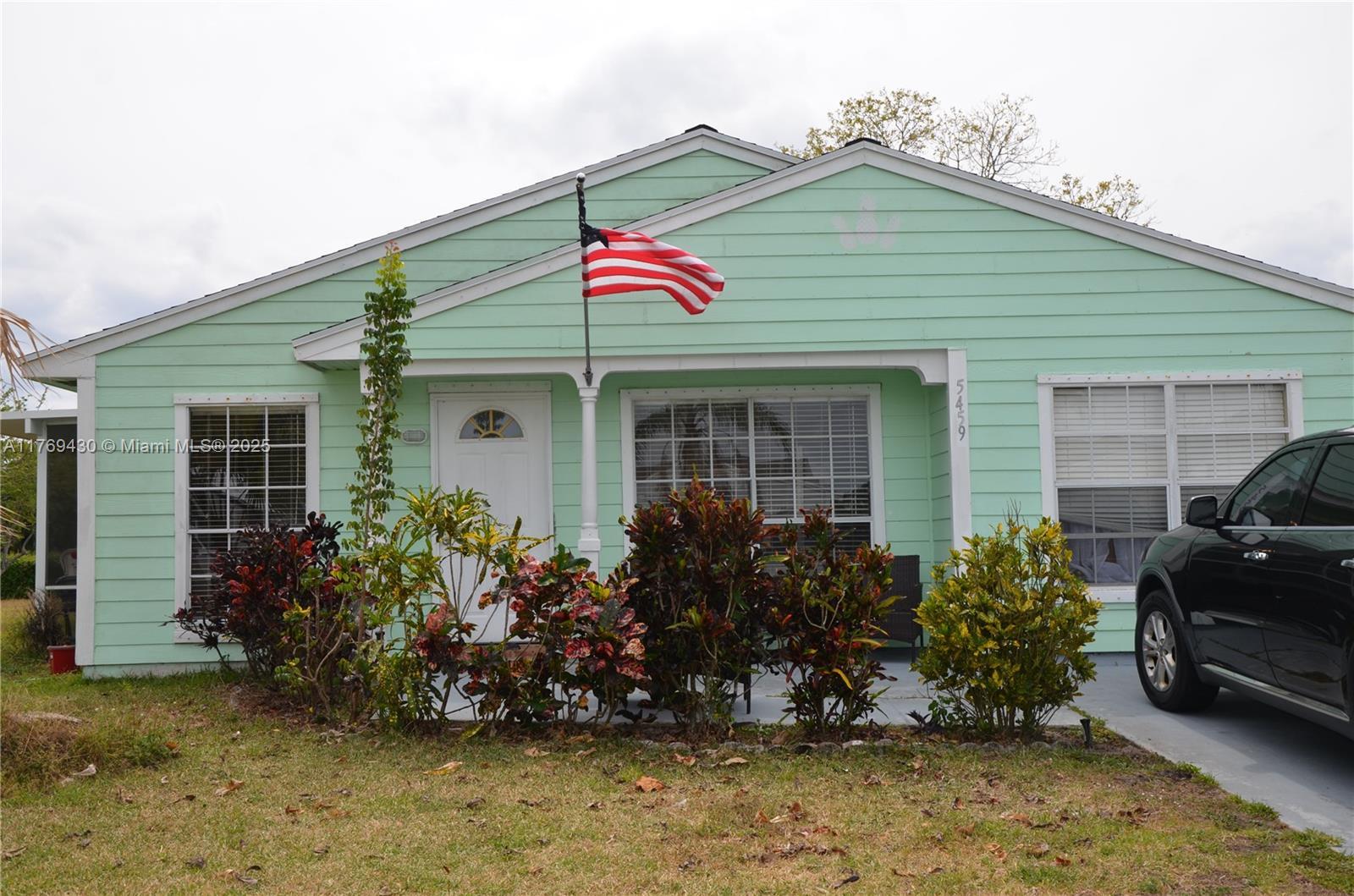 Picture of 5459 Courtney Cir, Boynton Beach, FL 33472