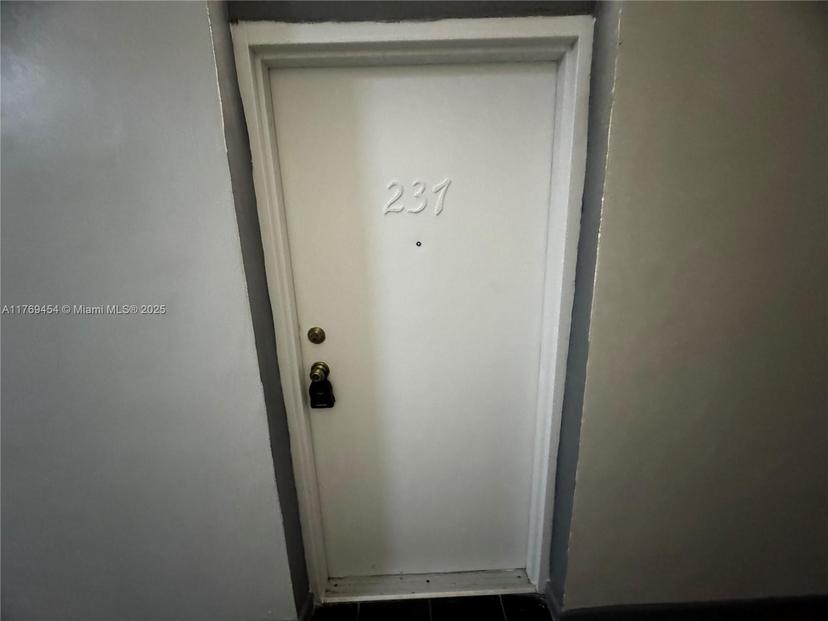 Picture of 7420 W 20Th Ave # 237, Hialeah FL 33016