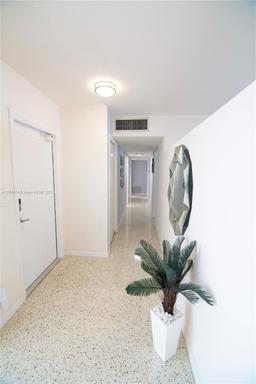 Picture of 17810 SW 109Th Pl, Miami, FL 33157