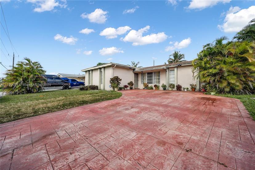 Picture of 8401 NW 27Th Pl, Sunrise FL 33322