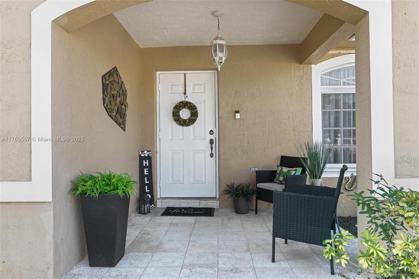 Picture of 14930 SW 178Th Ter, Miami FL 33187