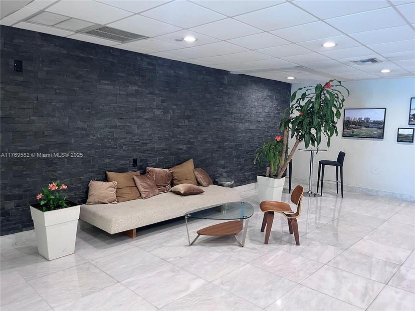 Picture of 1035 West Ave, Miami Beach FL 33139