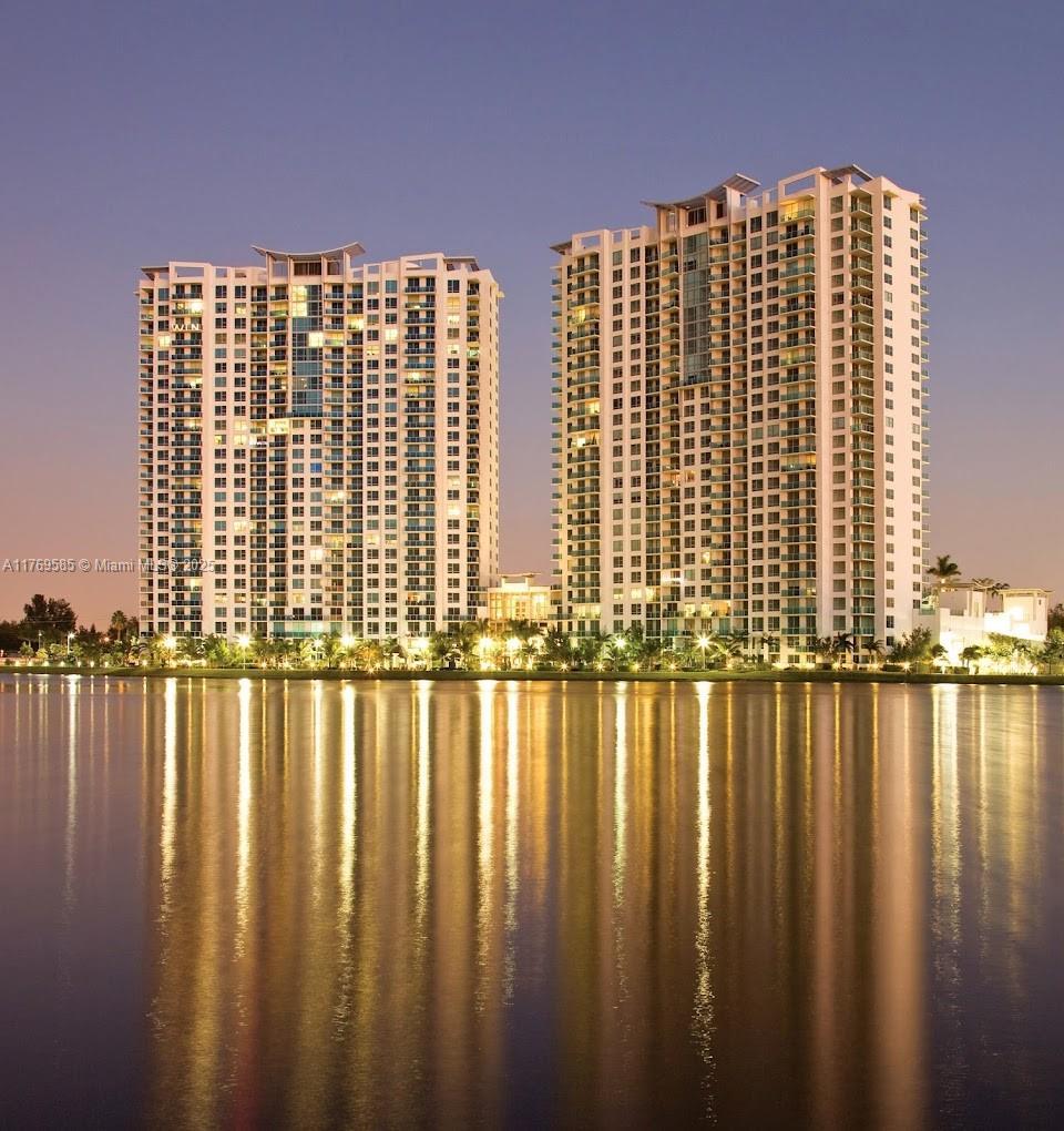 Picture of 2681 N Flamingo Rd # 302S, Sunrise, FL 33323