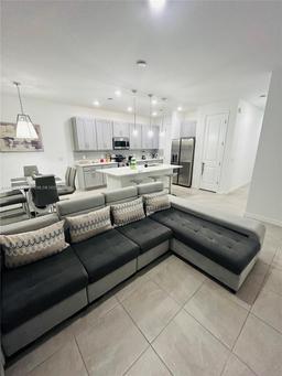 Picture of 681 Longboat Drive, Davenport, FL 33896