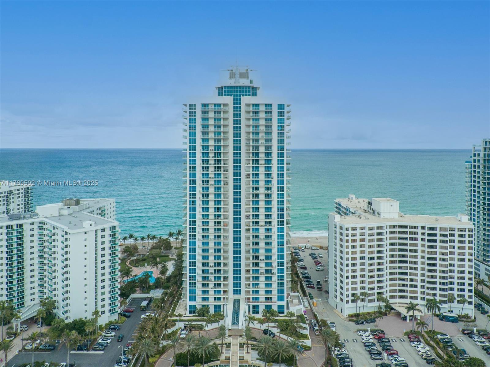 Picture of 3101 S Ocean Dr # 1704, Hollywood, FL 33019