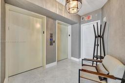 Picture of 3101 S Ocean Dr # 1704, Hollywood, FL 33019