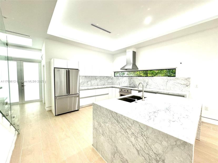 Picture of 5728 NW 5Th Ct # 2, Miami FL 33127