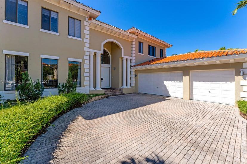 Picture of 7512 SW 187Th St, Cutler Bay FL 33157
