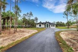 Picture of 2266 S Desoto Blvd, Naples, FL 34117