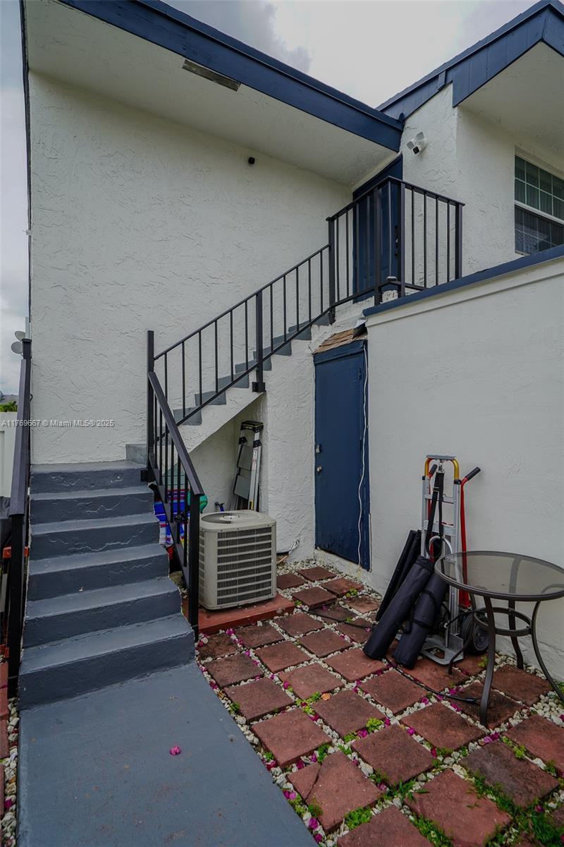 Picture of 15428 SW 85Th Ter # 189, Miami FL 33193