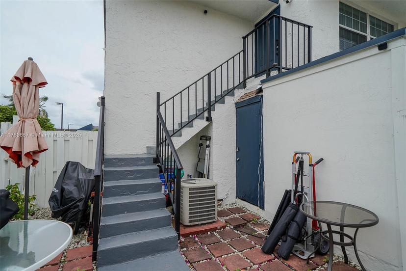 Picture of 15428 SW 85Th Ter # 189, Miami FL 33193