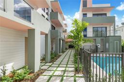 Picture of 721 SW 11Th St # F, Miami, FL 33129