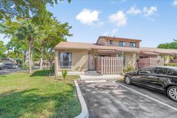 Picture of 8035 SW 22Nd Ct # 8035, Davie, FL 33324