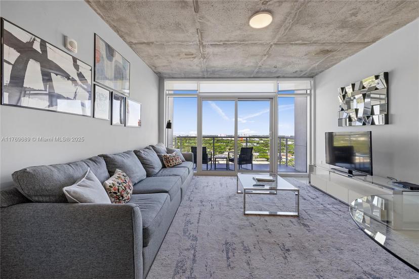 Picture of 3250 NE 1St Ave # 1113, Miami FL 33137