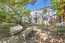 Picture of 5101 Alton Rd, Miami Beach, FL 33140