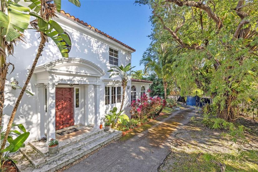 Picture of 5101 Alton Rd, Miami Beach FL 33140