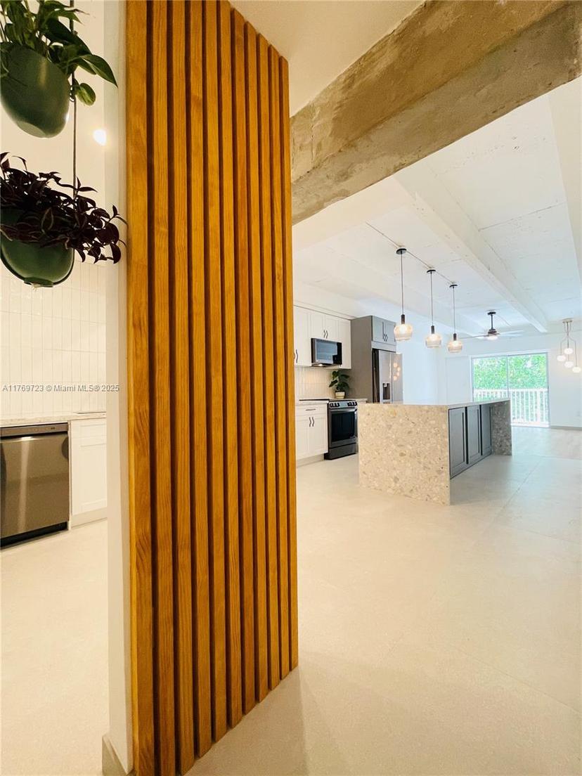 Picture of 645 NE 121St St # 302, North Miami FL 33161