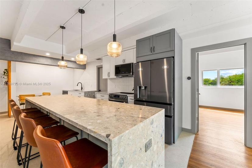 Picture of 645 NE 121St St # 302, North Miami FL 33161