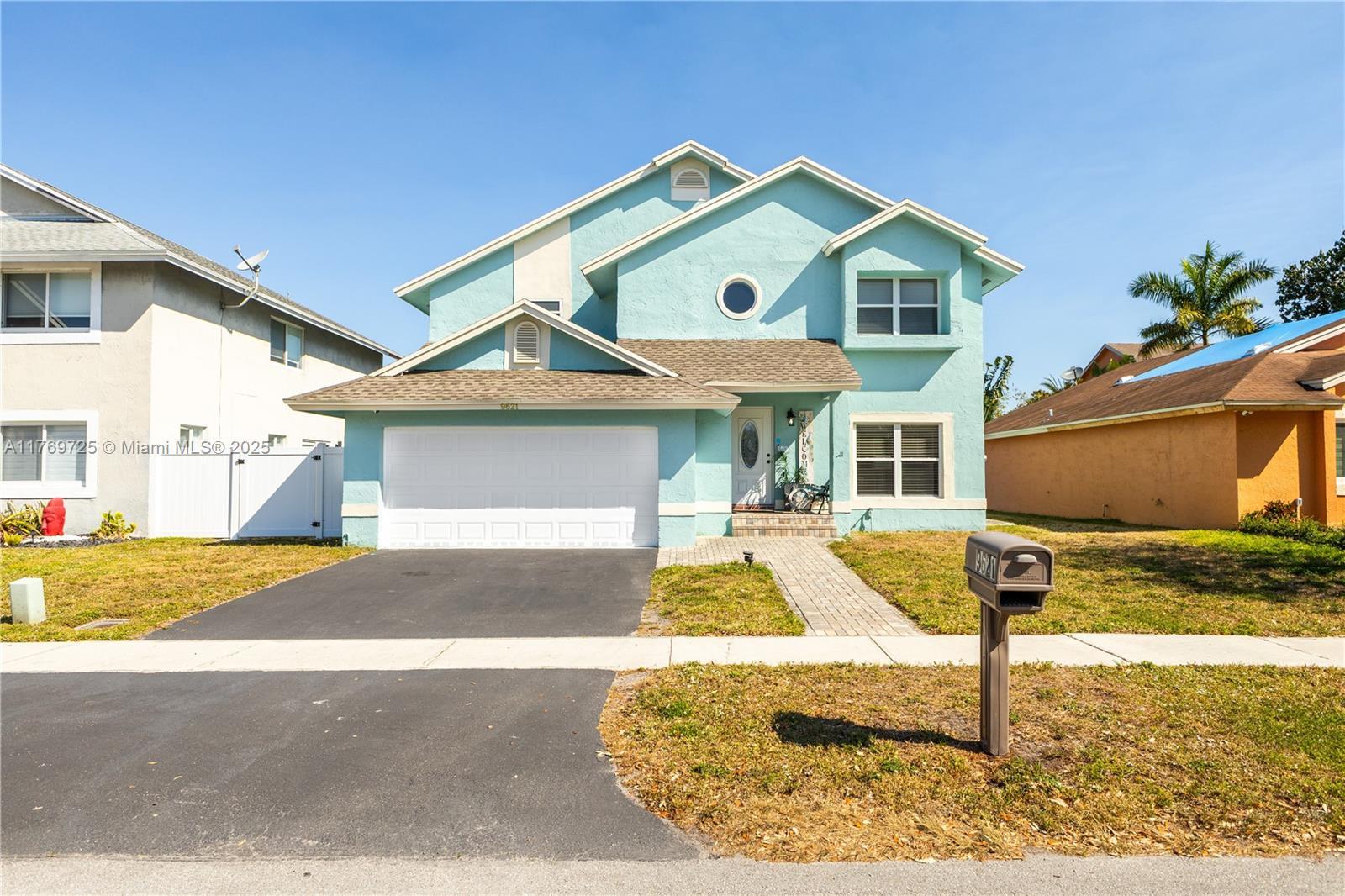 Picture of 9621 SW 11Th St, Pembroke Pines, FL 33025