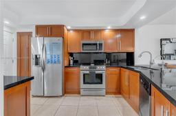 Picture of 1750 NE 191St St # 1, Miami, FL 33179