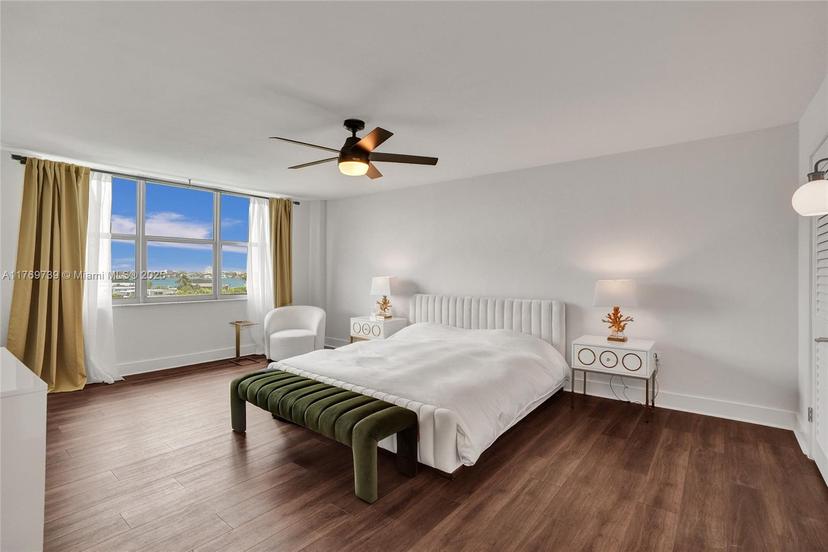Picture of 10000 W Bay Harbor Dr, Bay Harbor Islands FL 33154