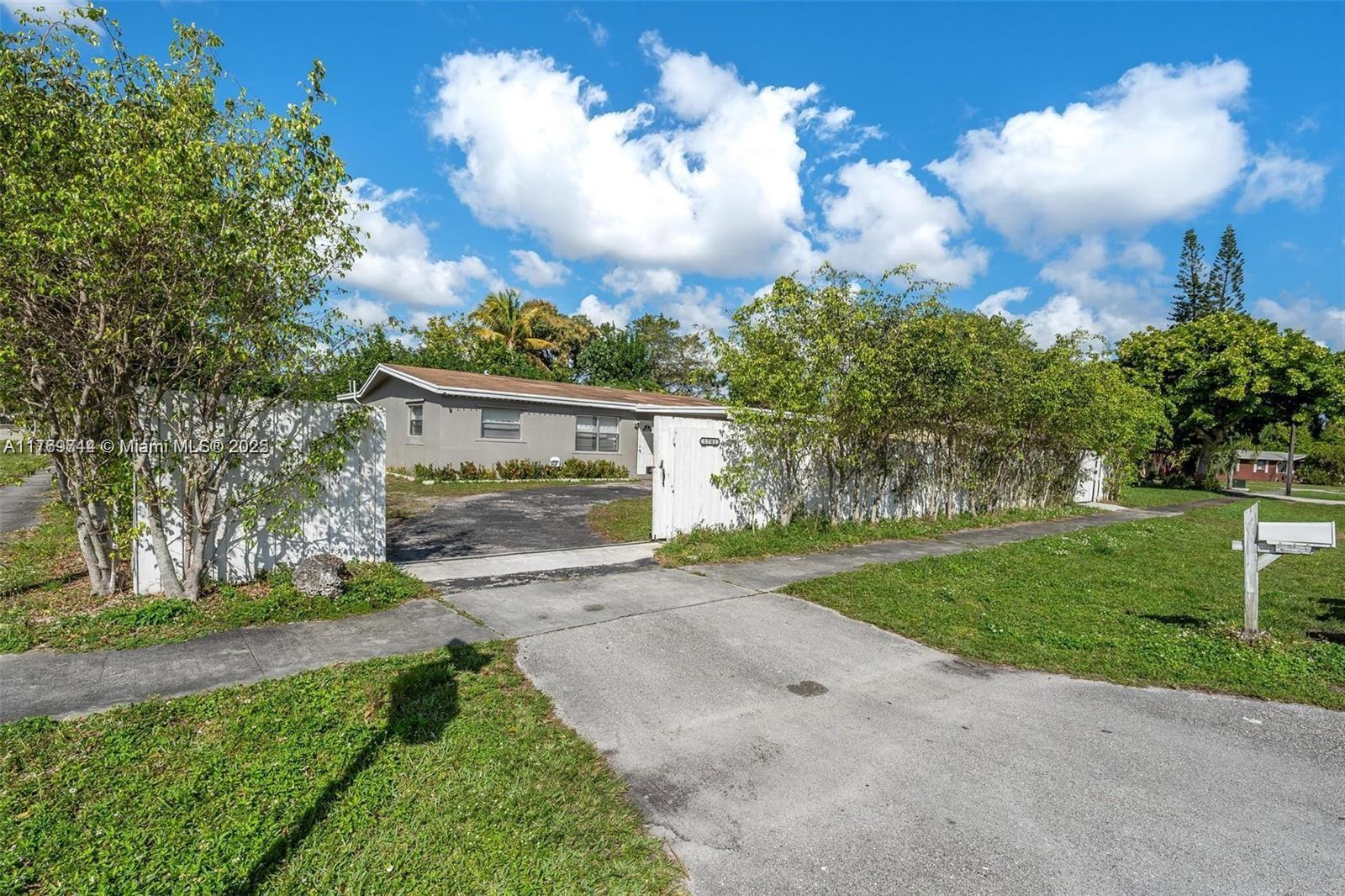 Picture of 1701 NW 13Th Avenue, Fort Lauderdale, FL 33311