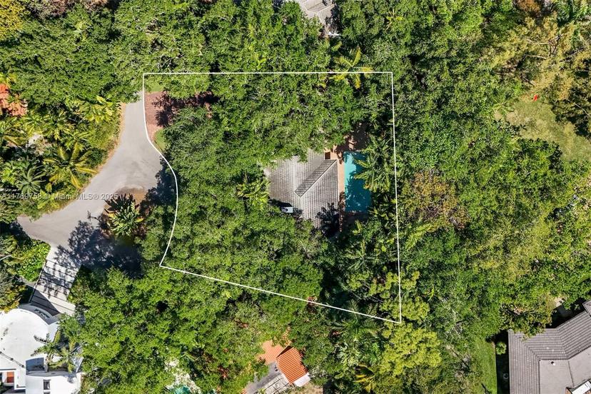 Picture of 3975 Utopia Court, Coconut Grove FL 33133