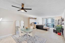 Picture of 19390 Collins Ave # 804, Sunny Isles Beach, FL 33160