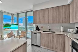Picture of 3900 Biscayne Blvd # 812, Miami, FL 33137