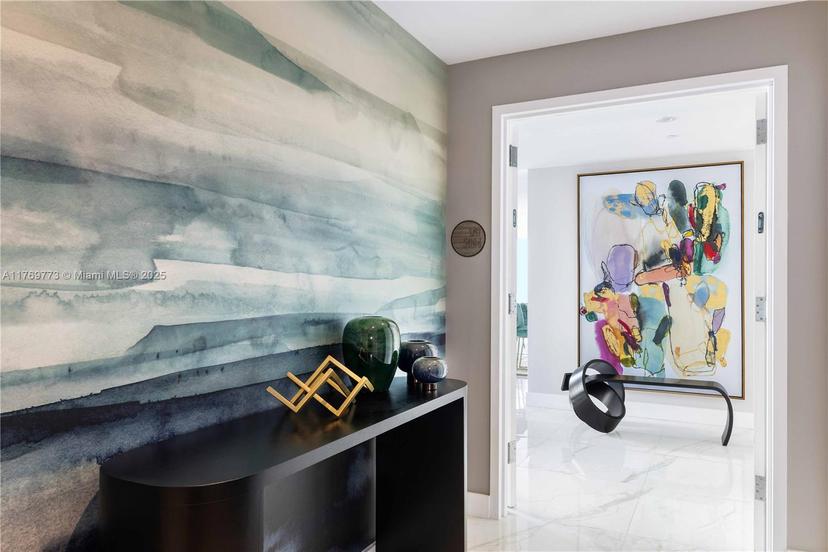 Picture of 650 NE 32Nd St, Miami FL 33137