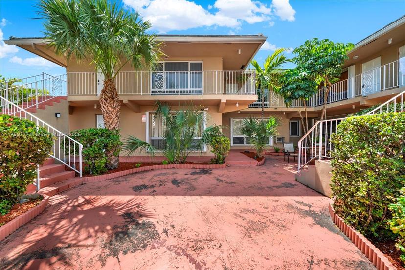 Picture of 2864 NE 32Nd St # 7, Fort Lauderdale FL 33306