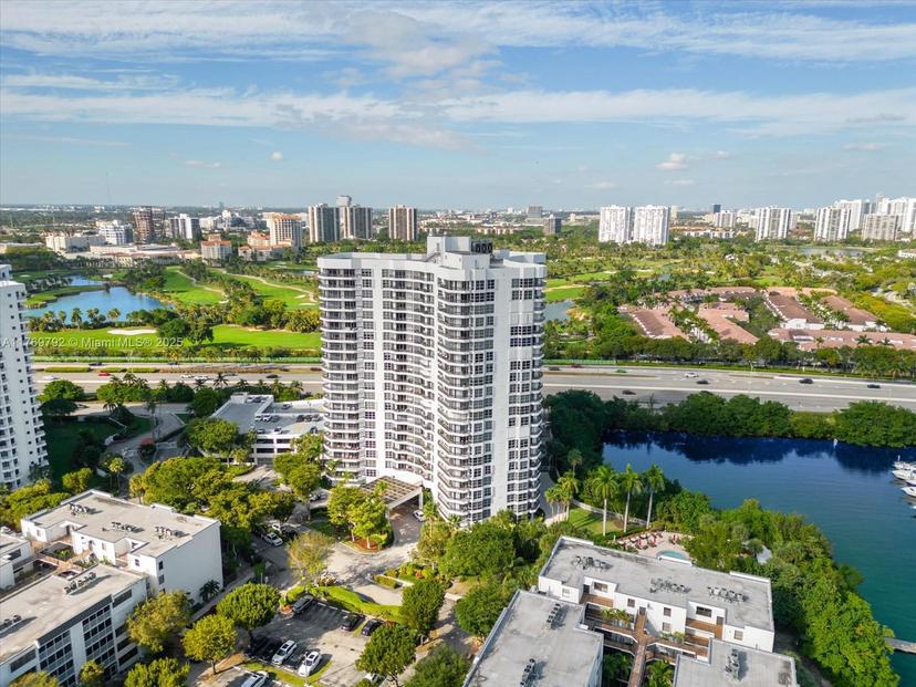 Picture of 3400 NE 192Nd St # 1208, Aventura FL 33180