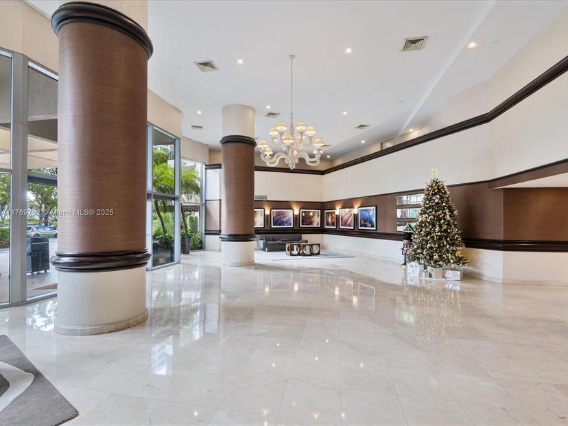 Picture of 3400 NE 192Nd St # 1208, Aventura FL 33180