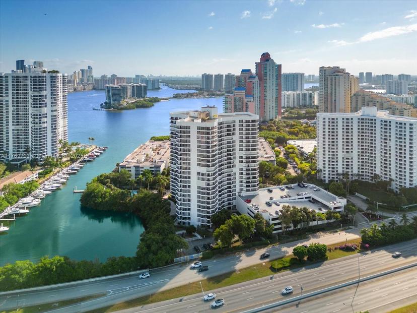 Picture of 3400 NE 192Nd St # 1208, Aventura FL 33180