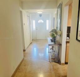 Picture of 161 Crandon Blvd # 411, Key Biscayne, FL 33149
