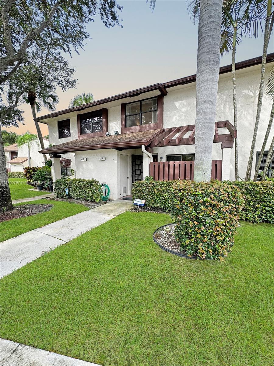 Picture of 4306 N Carambola Cir N, Coconut Creek, FL 33066