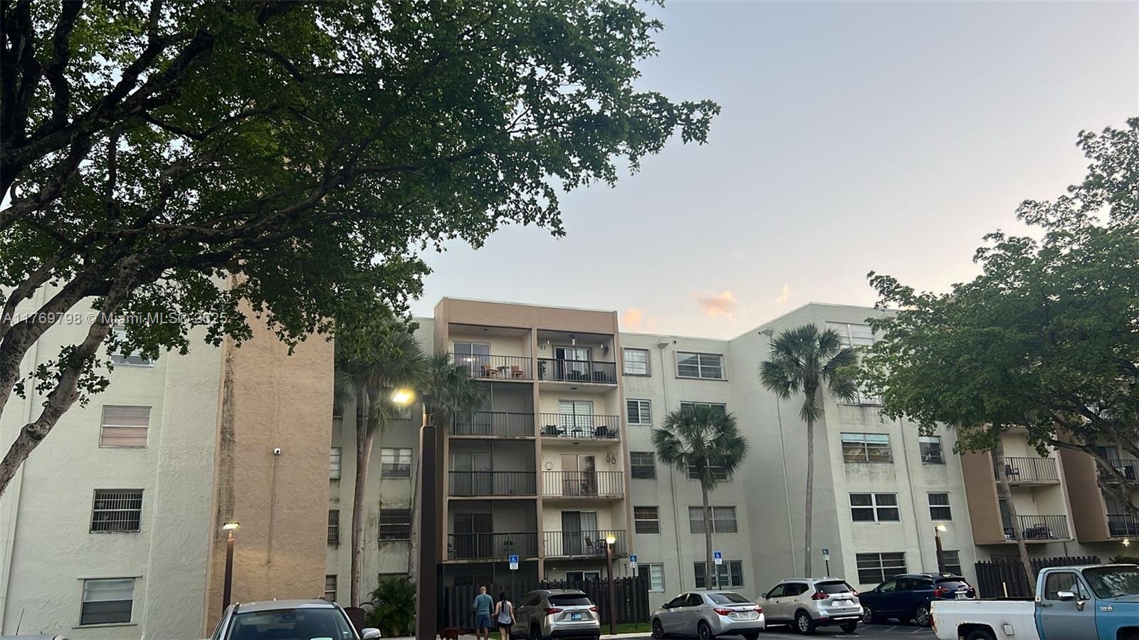 Picture of 14250 SW 62Nd St # 517, Miami, FL 33183
