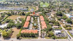 Picture of 4718 S Prive Cir, Delray Beach, FL 33445