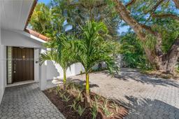 Picture of 5810 Maggiore St, Coral Gables, FL 33146
