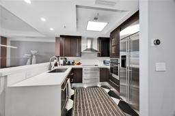 Picture of 3400 SW 27Th Ave # 1107, Miami, FL 33133