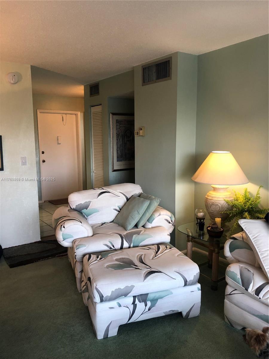 Picture of 1000 NE 14Th Ave # 605, Hallandale Beach, FL 33009