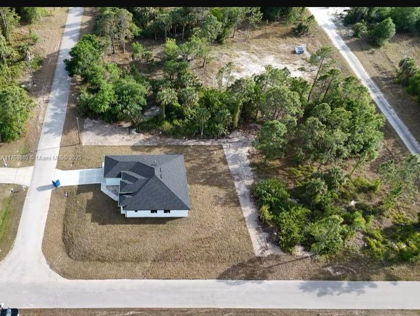 Picture of 510 Bronx Ave 510 Bronx Ave, Lehigh Acres FL 33974