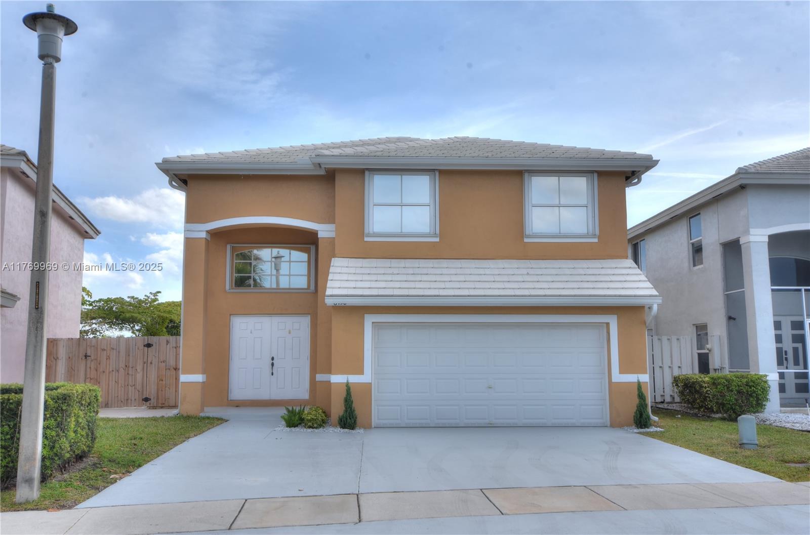 Picture of 6450 Buena Vista Dr, Margate, FL 33063