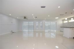 Picture of 6450 Buena Vista Dr, Margate, FL 33063