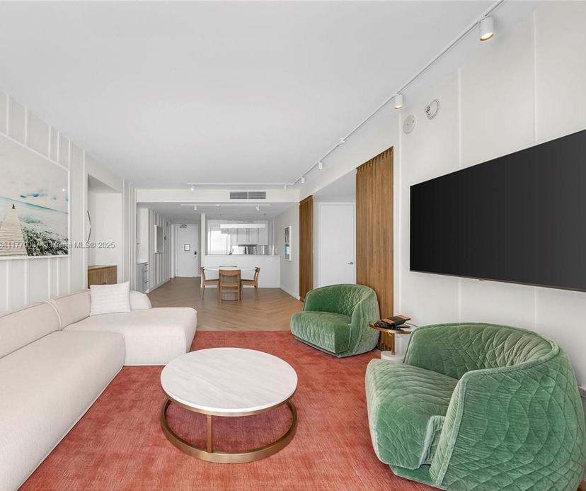 Picture of 2201 Collins Ave # 1604, Miami Beach FL 33139