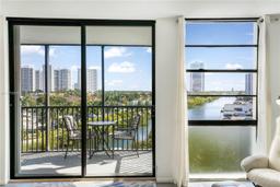 Picture of 3475 N Country Club Dr # 818, Aventura, FL 33180