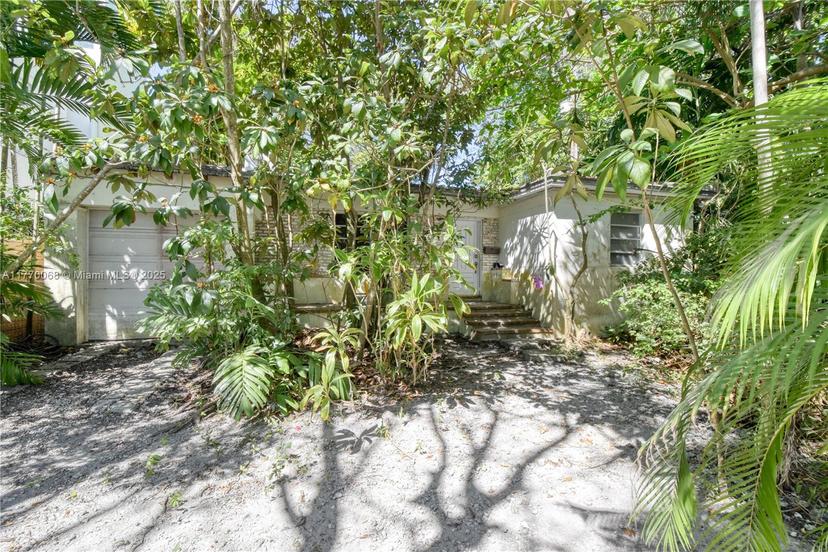 Picture of 4031 Ventura Ave, Miami FL 33133