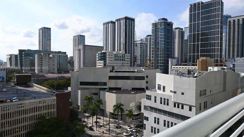 Picture of 234 NE 3Rd St # 1207, Miami FL 33132