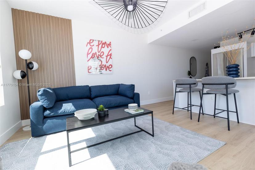 Picture of 1900 N Bayshore Dr # 4503, Miami FL 33132